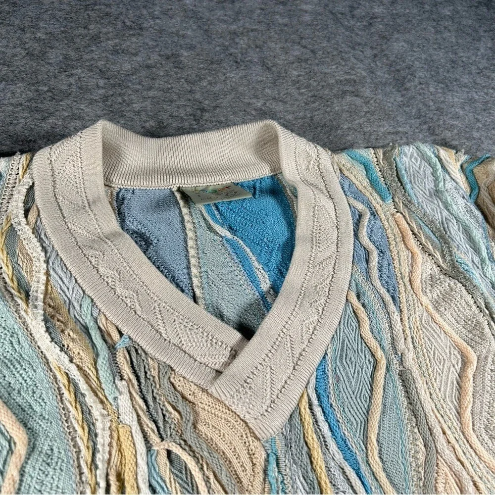 Vintage Coogi Sweater Mens Small Cream Blue 3D Knit Retro Biggie 90s V Neck Rare